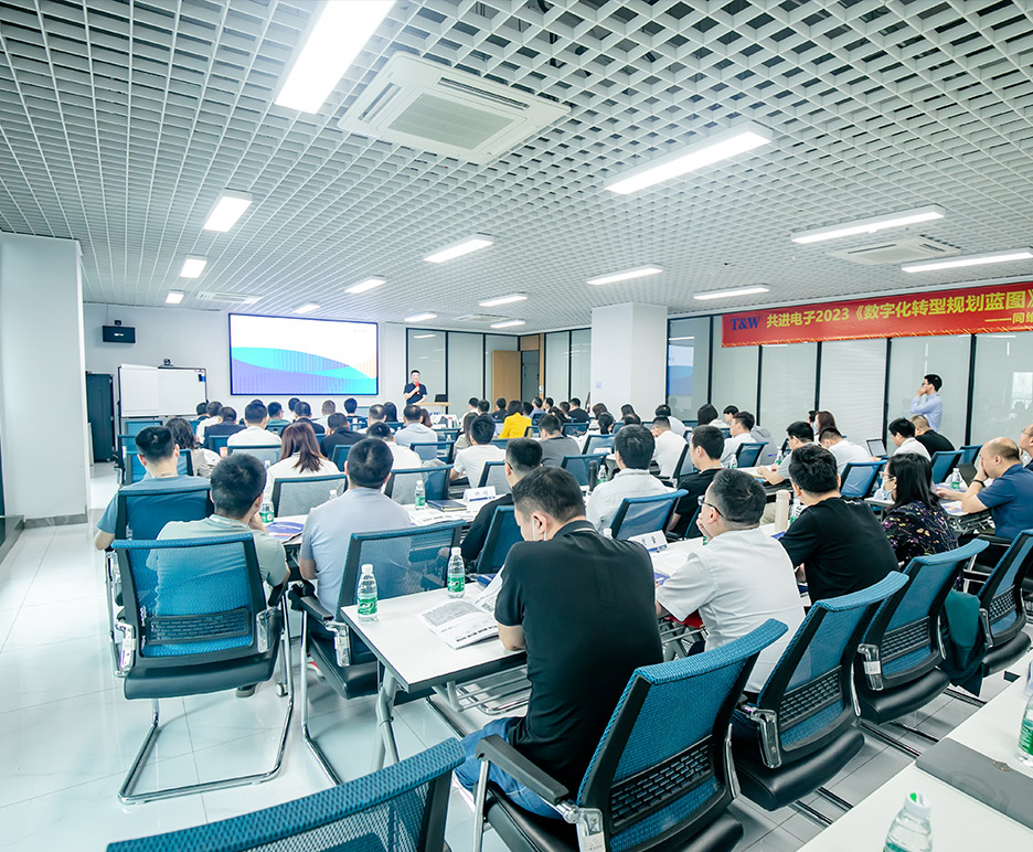 專業(yè)人才培訓(xùn)中心